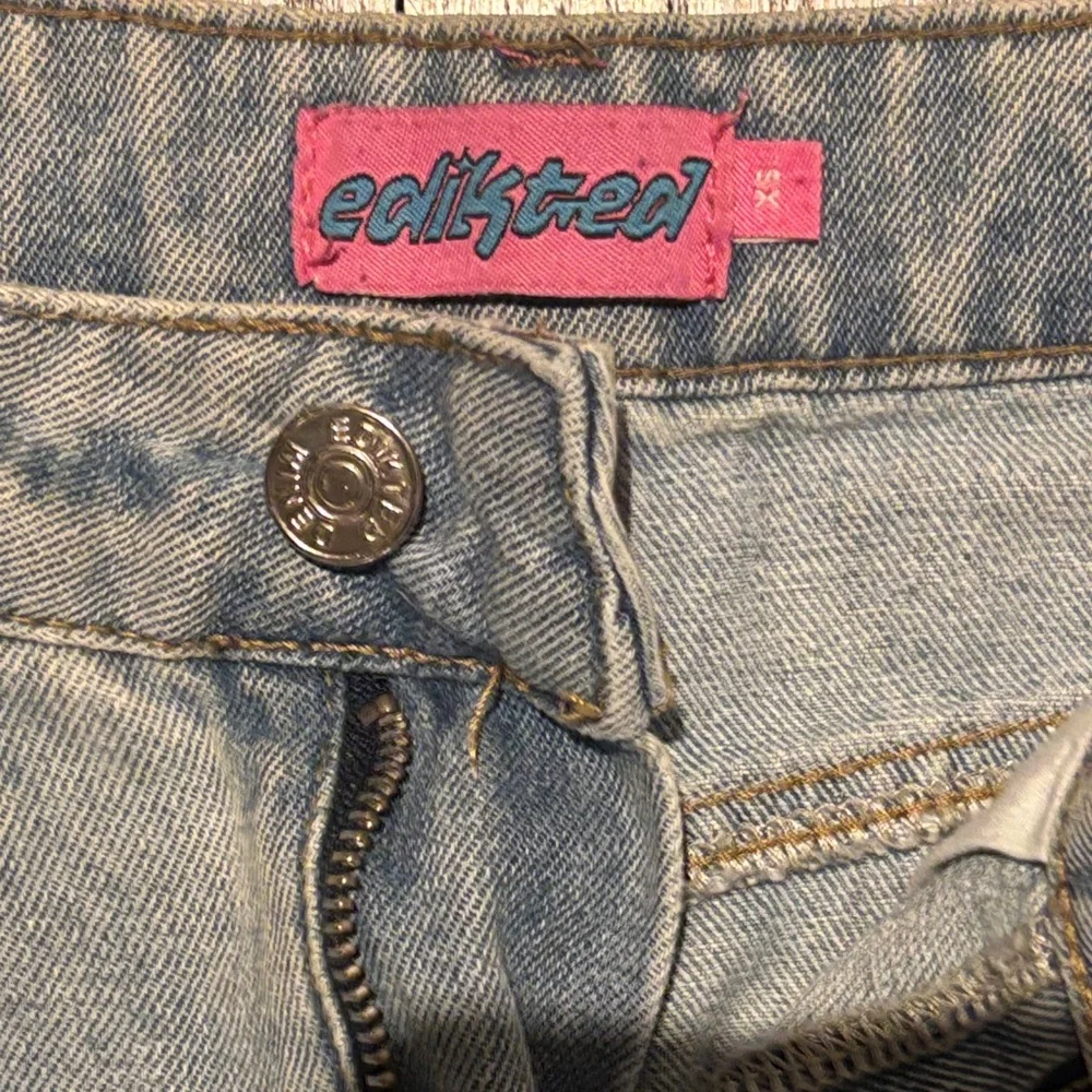 Edikted Light Blue wide Leg Jeans - Picture 2 of 3